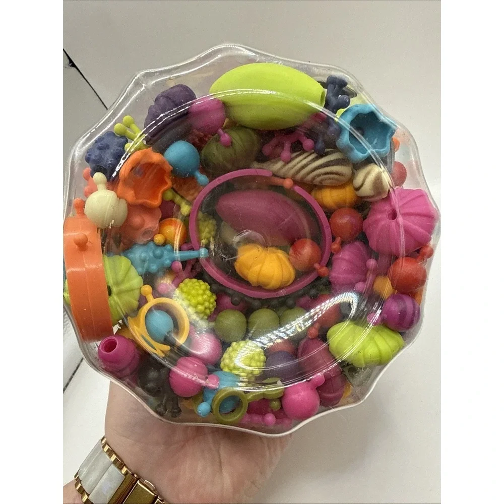 BATTAT B.POP-ARTY BEADS, 500 PCS JAR WITH HANDLE Lot 1